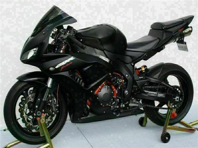 Carénage Moto Honda CBR 1000 RR 06-07 - Noir Carénage Moto Honda CBR 1000 RR 06-07 - Noir