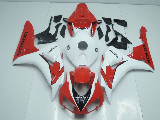 Carénage Moto Honda CBR 1000 RR 06-07 - Orange Rouge et Blanc Carénage Moto Honda CBR 1000 RR 06-07 - Orange Rouge et Blanc