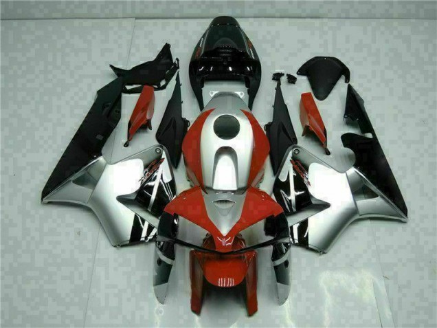 Carénage Moto Honda CBR 600 RR 05-06 - Noir Argent Rouge Carénage Moto Honda CBR 600 RR 05-06 - Noir Argent Rouge