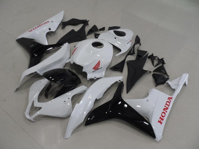 Carénage Moto Honda CBR 600 RR 07-08 - Blanc Noir Carénage Moto Honda CBR 600 RR 07-08 - Blanc Noir