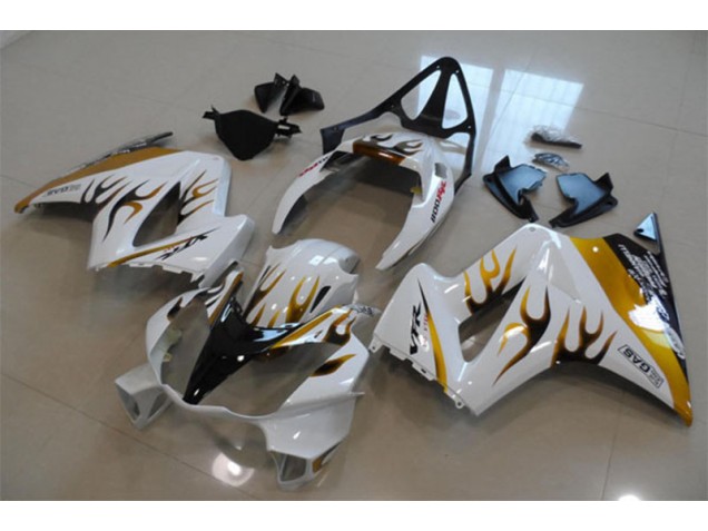 Carénage Moto Honda VFR 800 02-13 - Blanc Or Flamme Carénage Moto Honda VFR 800 02-13 - Blanc Or Flamme