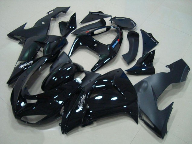 Carénage Moto Kawasaki ZX10R 06-07 - Noir Brillant Noir Mat Carénage Moto Kawasaki ZX10R 06-07 - Noir Brillant Noir Mat