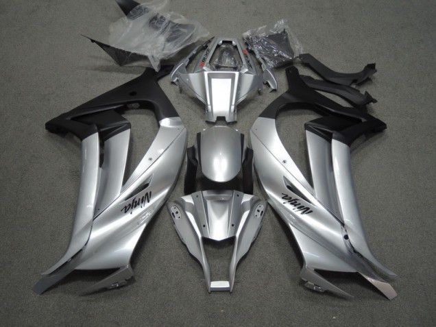 Carénage Moto Kawasaki ZX10R 11-15 - Argent Noir Ninja Carénage Moto Kawasaki ZX10R 11-15 - Argent Noir Ninja
