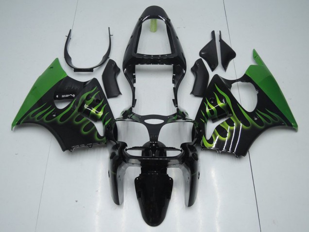 Carénage Moto Kawasaki ZX6R 00-02 - Noir avec Vert Flamme Carénage Moto Kawasaki ZX6R 00-02 - Noir avec Vert Flamme