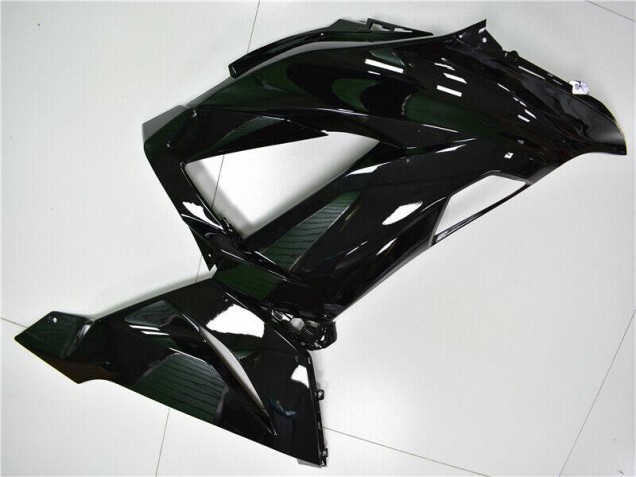 Carénage Moto Kawasaki ZX6R 13-18 - Noir Brillant Carénage Moto Kawasaki ZX6R 13-18 - Noir Brillant