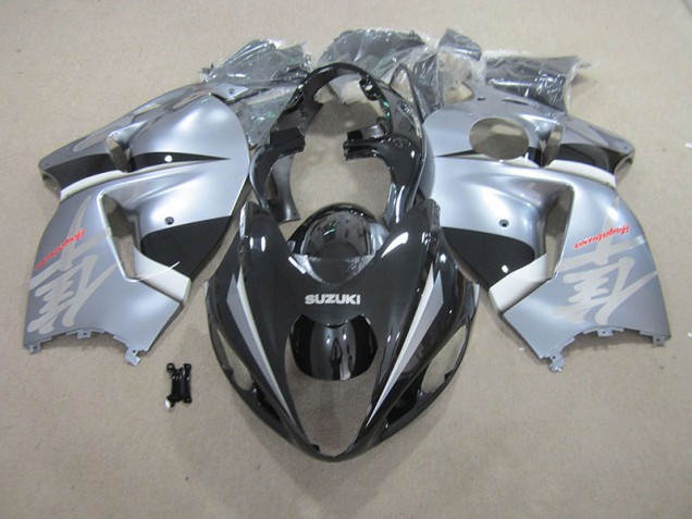 Carénage Moto Suzuki GSXR 1300 Hayabusa 96-07 - Noir Argent Carénage Moto Suzuki GSXR 1300 Hayabusa 96-07 - Noir Argent
