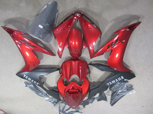 Carrosserie Moto Yamaha R1 04-06 - Rouge Noir Carrosserie Moto Yamaha R1 04-06 - Rouge Noir