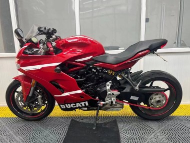 Carénages Moto Ducati Supersport 939/939S 2017-2022 - Rouge Blanc Noir