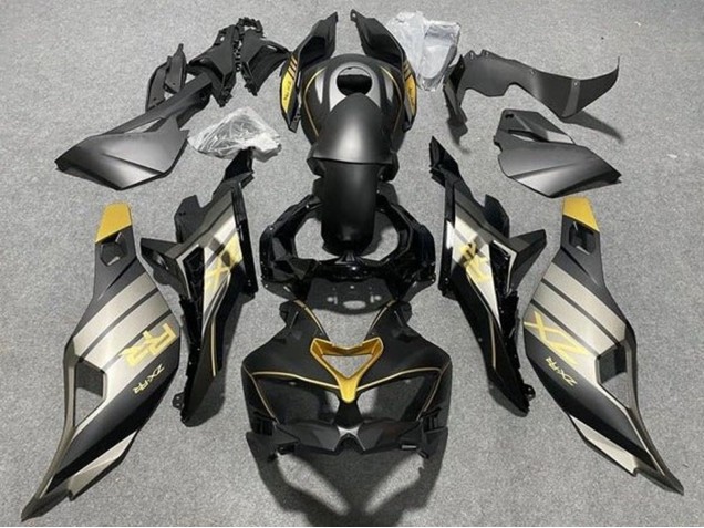 Carénages Moto Kawasaki ZX4R ZX-4RR 2019-2025 - Noir Mat Noir Brillant Gris Or